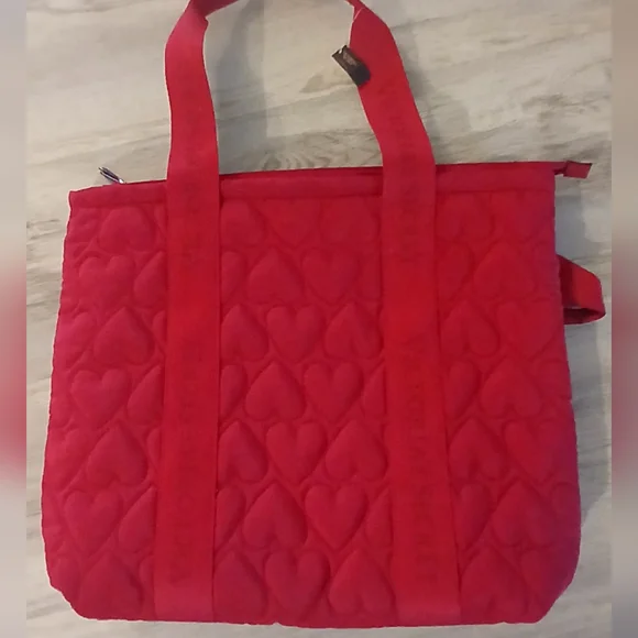Victoria's Secret Red Quilted Hearts Tote Bg. NWT - Picture 2 of 5